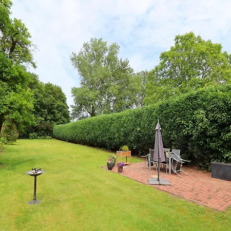 Inviting In With Communal Garden Wendelstorf