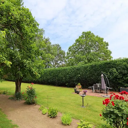 Inviting In With Communal Garden Wendelstorf