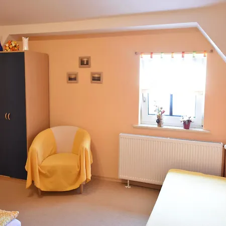 Inviting In With Communal Garden * Wendelstorf