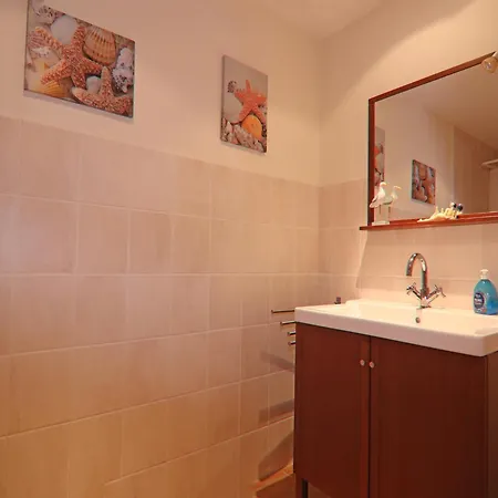 Inviting In With Communal Garden