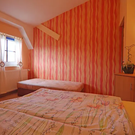 Apartment Inviting In With Communal Garden Wendelstorf