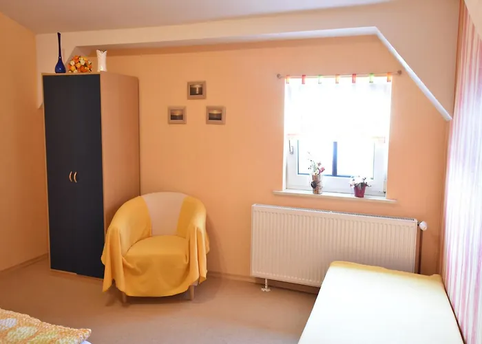 Inviting In With Communal Garden * Wendelstorf