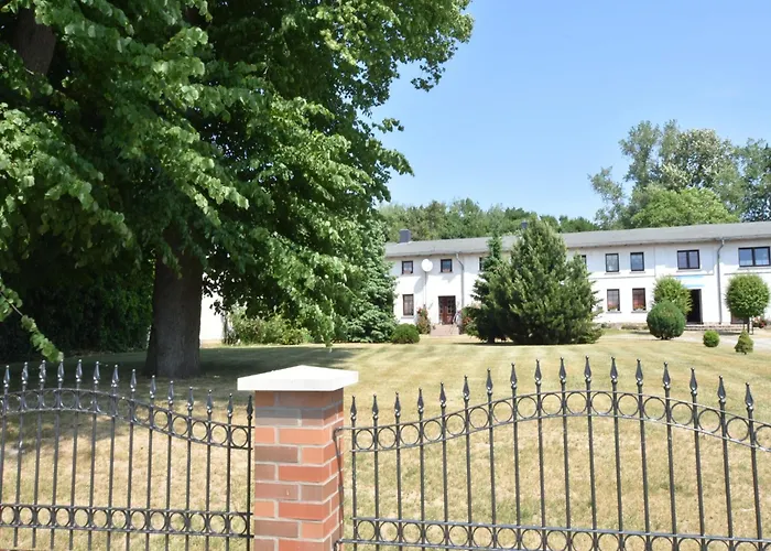 Inviting In With Communal Garden Appartement Wendelstorf