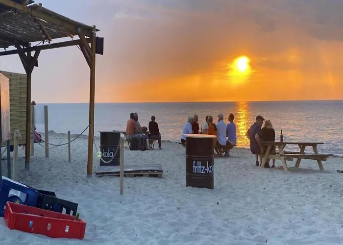 Appartement Inviting In With Communal Garden