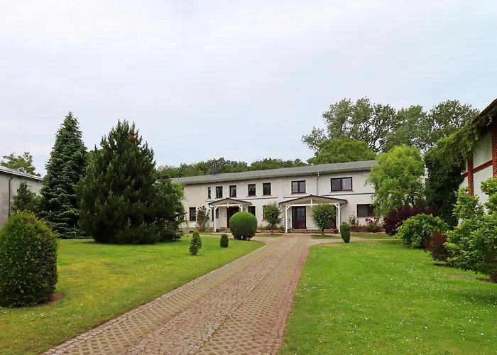 Inviting In With Communal Garden * Wendelstorf